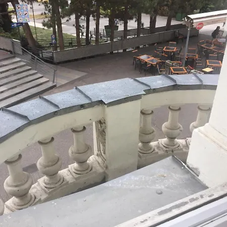 Apartman Pavlova 921 * 卡罗维发利