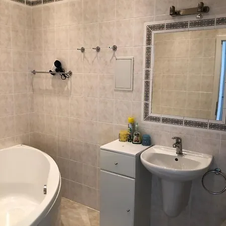 Apartman Pavlova 921 卡罗维发利